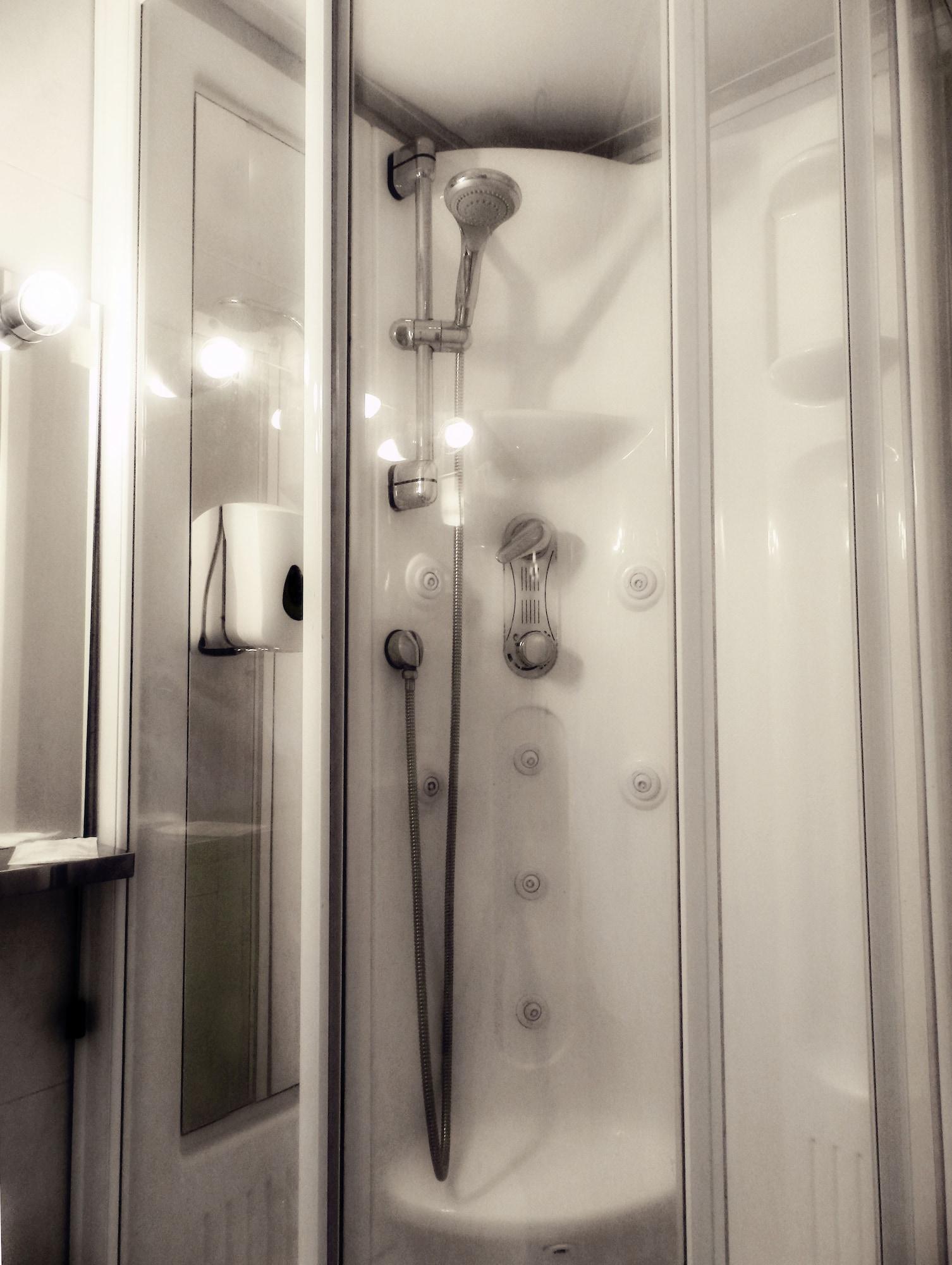 Equipamiento de Habitación Hotel Acquaverde