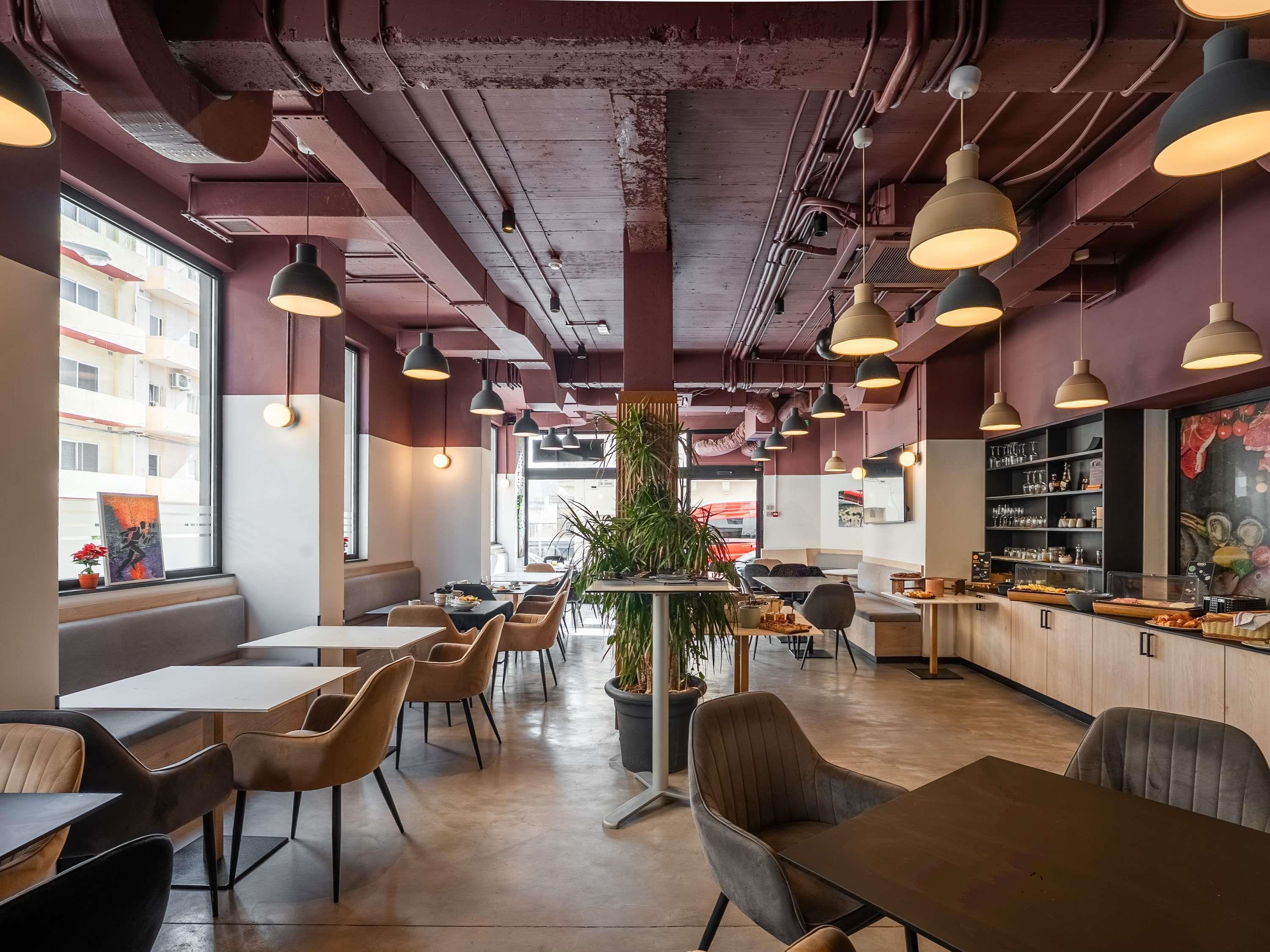 Bar/Salón Aparthotel Adagio Malta Central