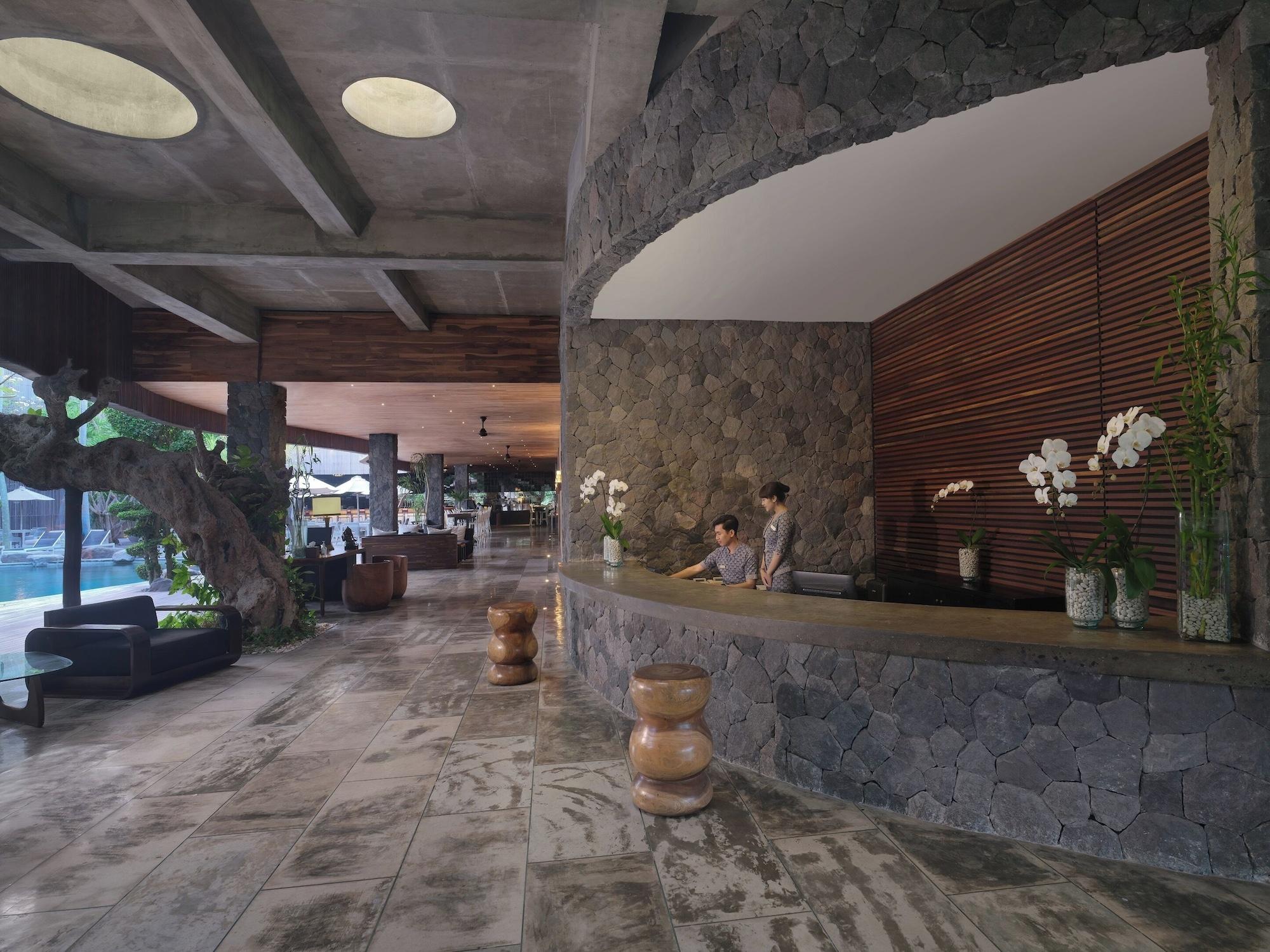 Vista Lobby Peppers Seminyak