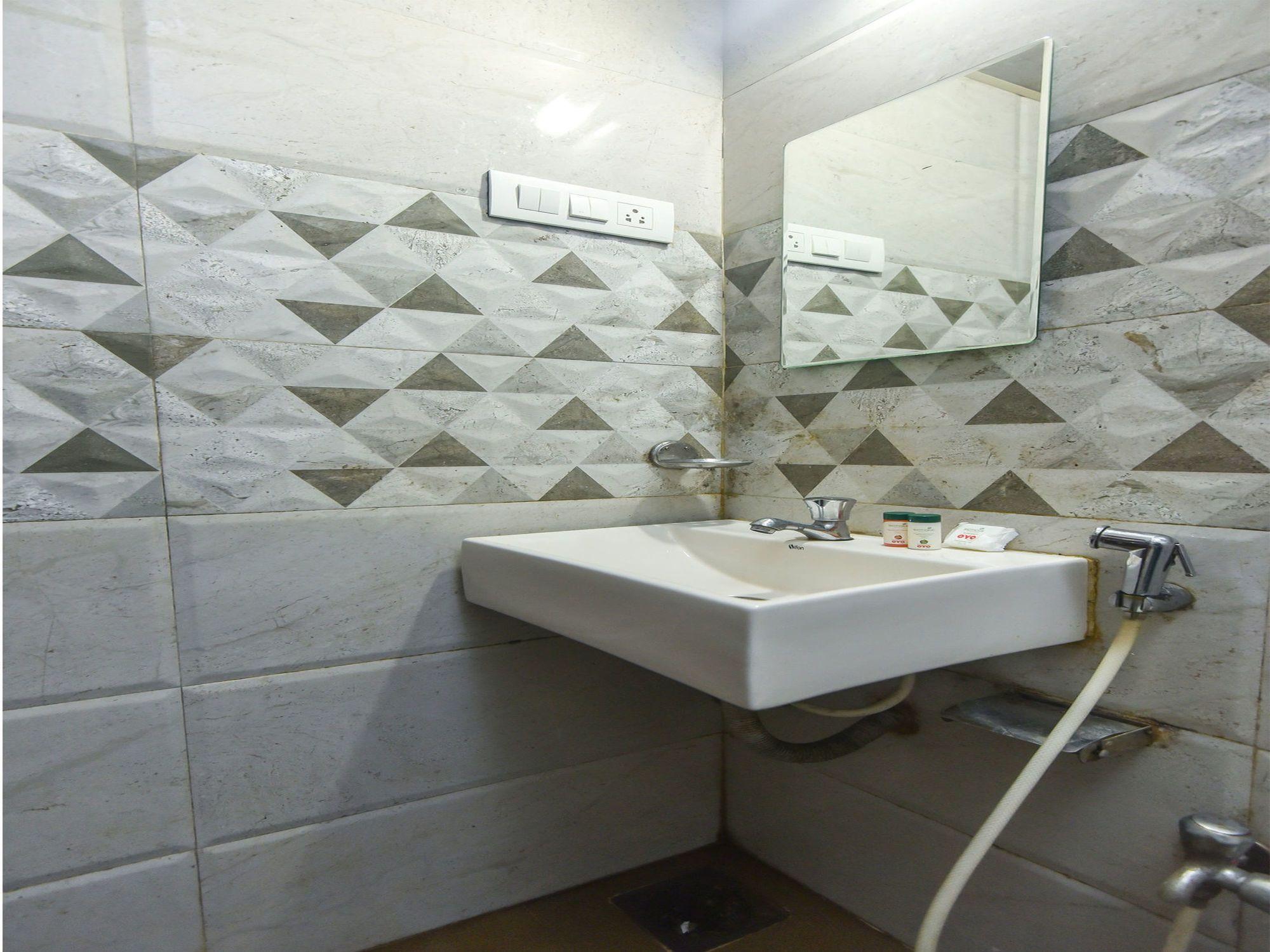 Set de Habitación OYO 3630 Hotel Ajwa