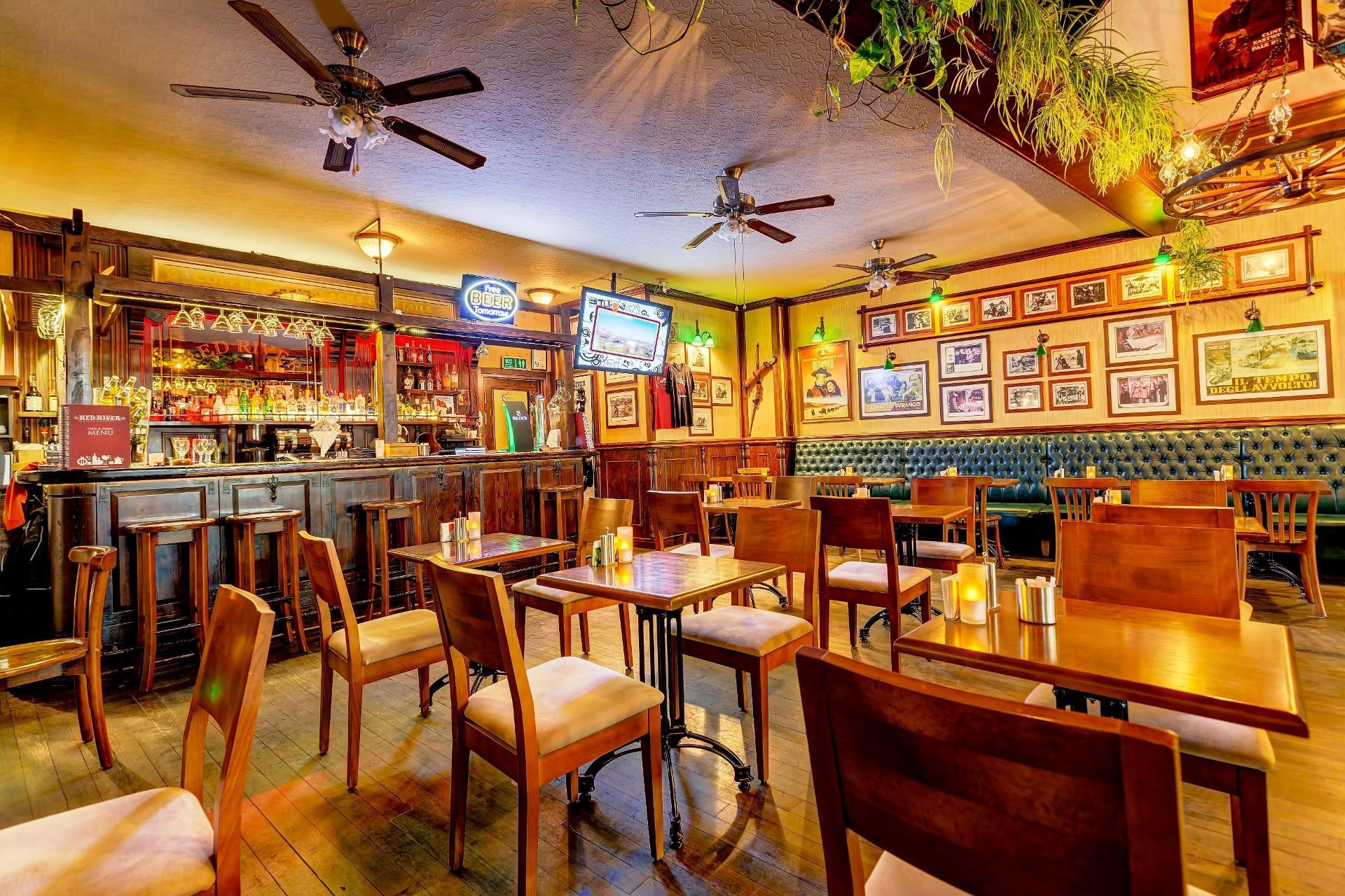 Bar/Salón Lalahan