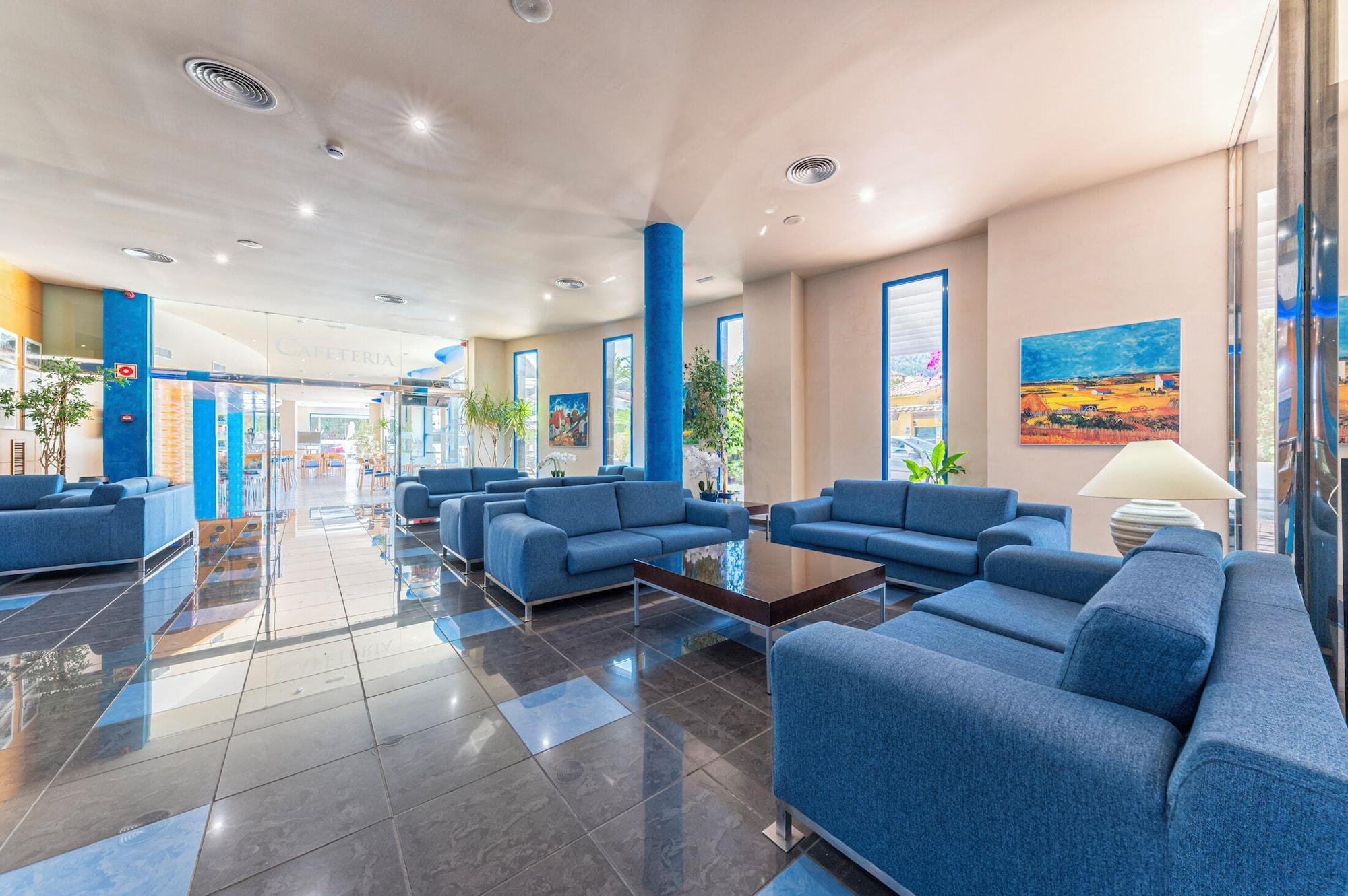 Vista Lobby Hotel Rober Palas
