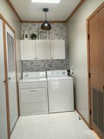 Alquiler Vacacional - Beautiful Canal Front Houghton Lake 3/2. Close to trails. Golf cart use in sub