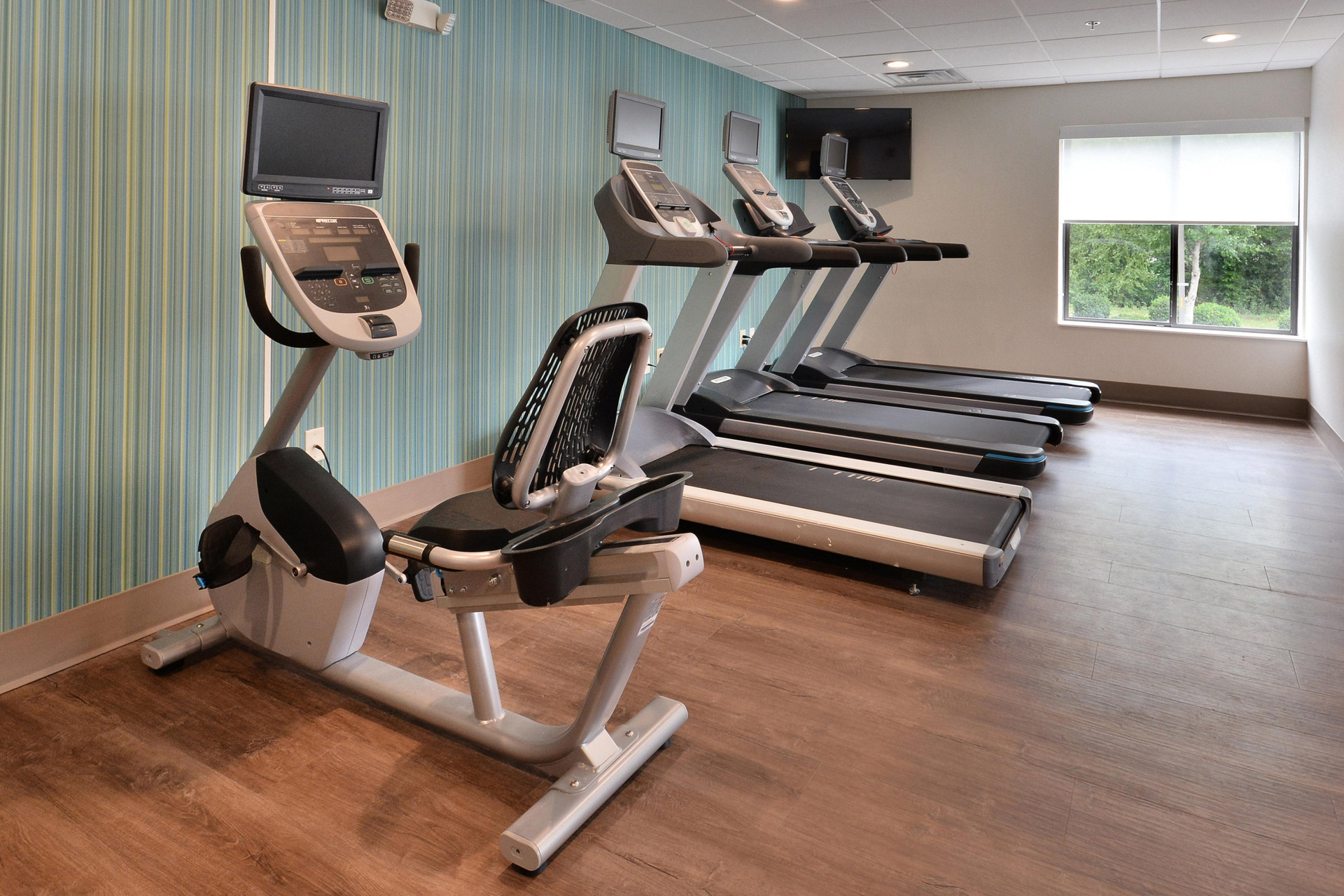 Instalaciones Recreativas Holiday Inn Express Raleigh Durham Airport by IHG