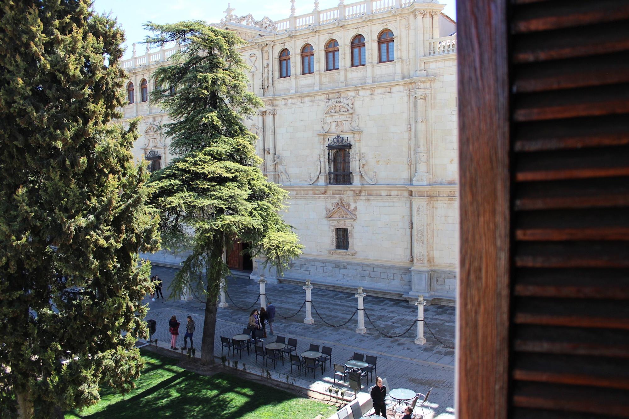 Vista Exterior Hotel El Bedel
