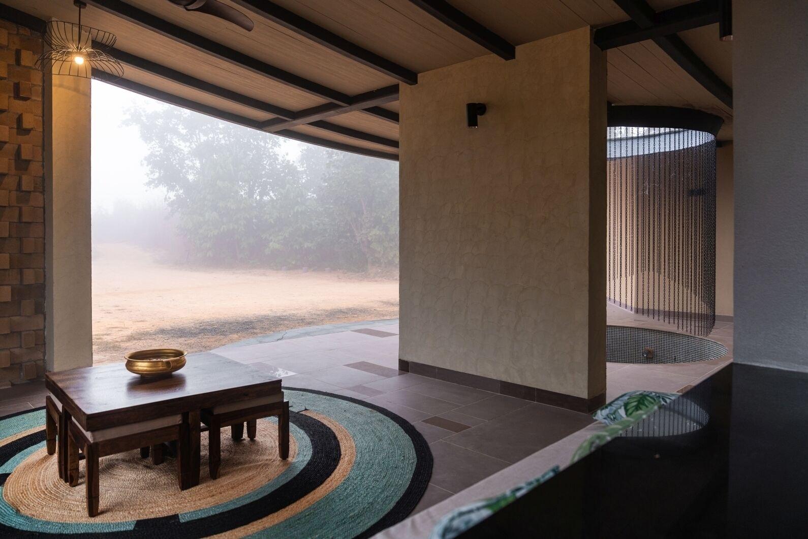 Vista Lobby Outpost 12 - A Sinali Experience - Kanha