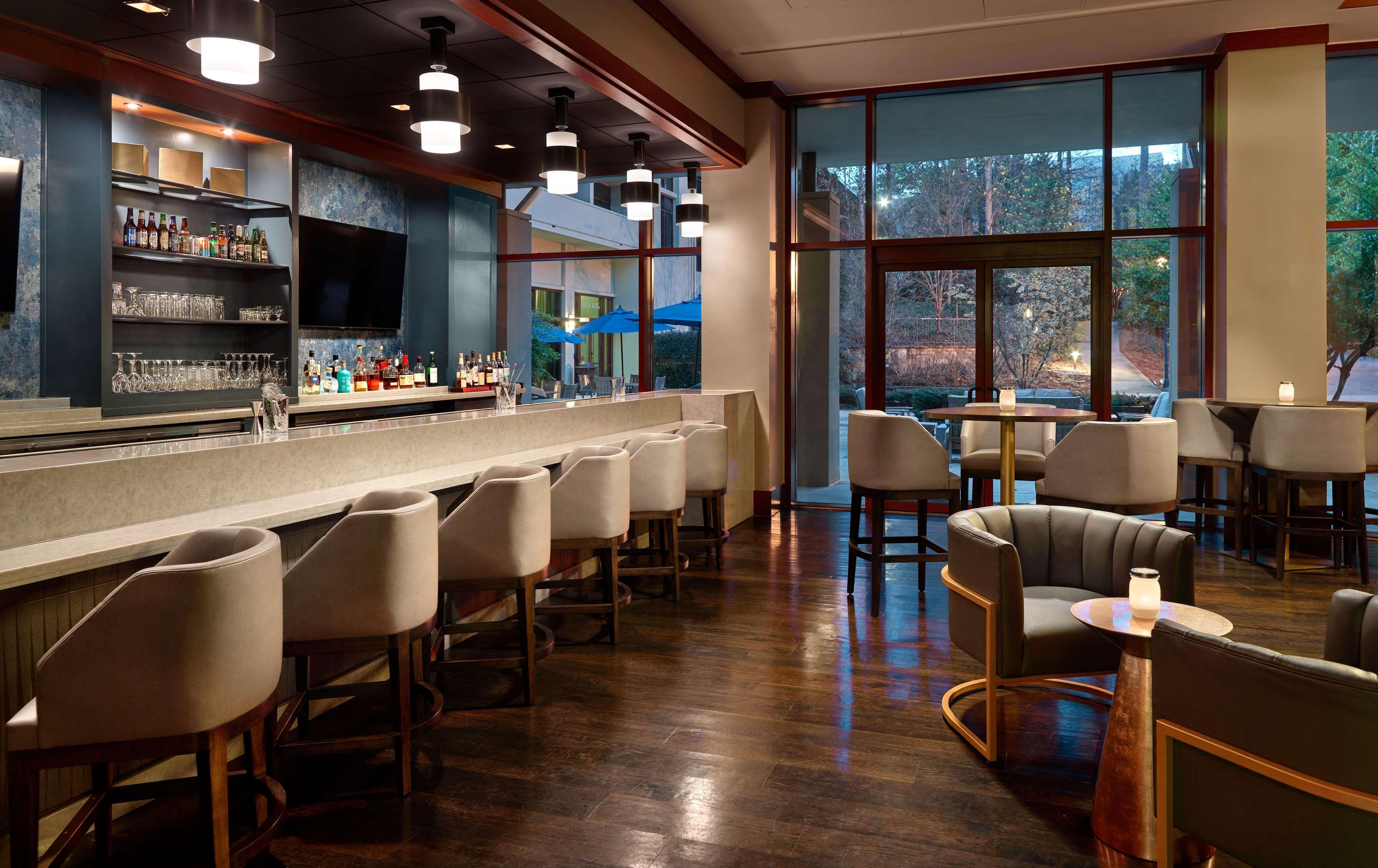 Bar/Salón Emory Conference Center Hotel