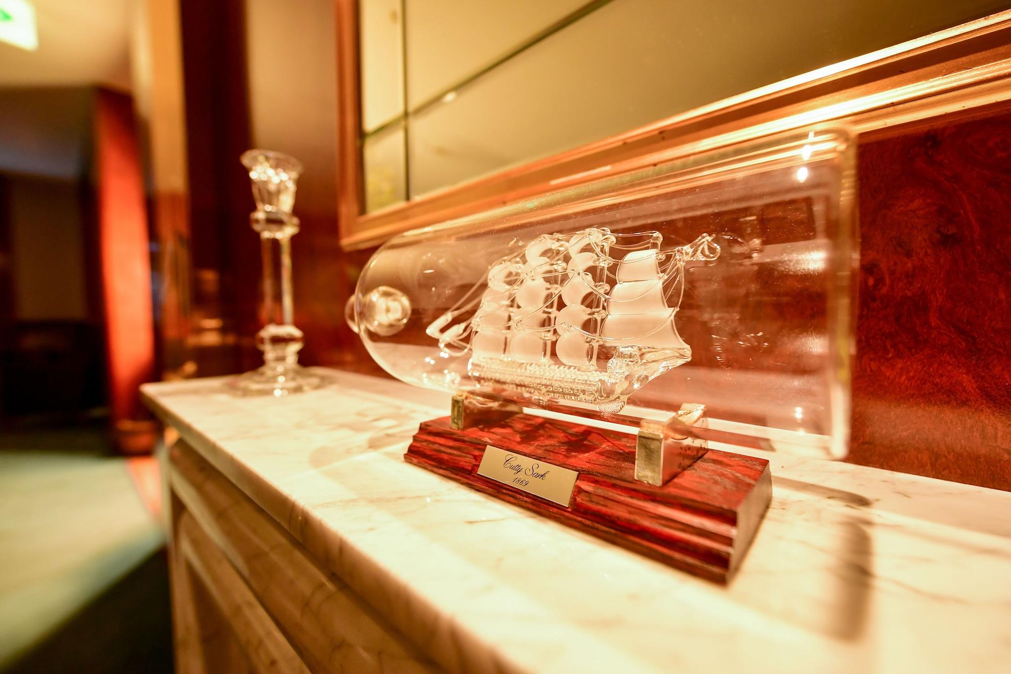 Bar/Salón Authent Hotel Otaru