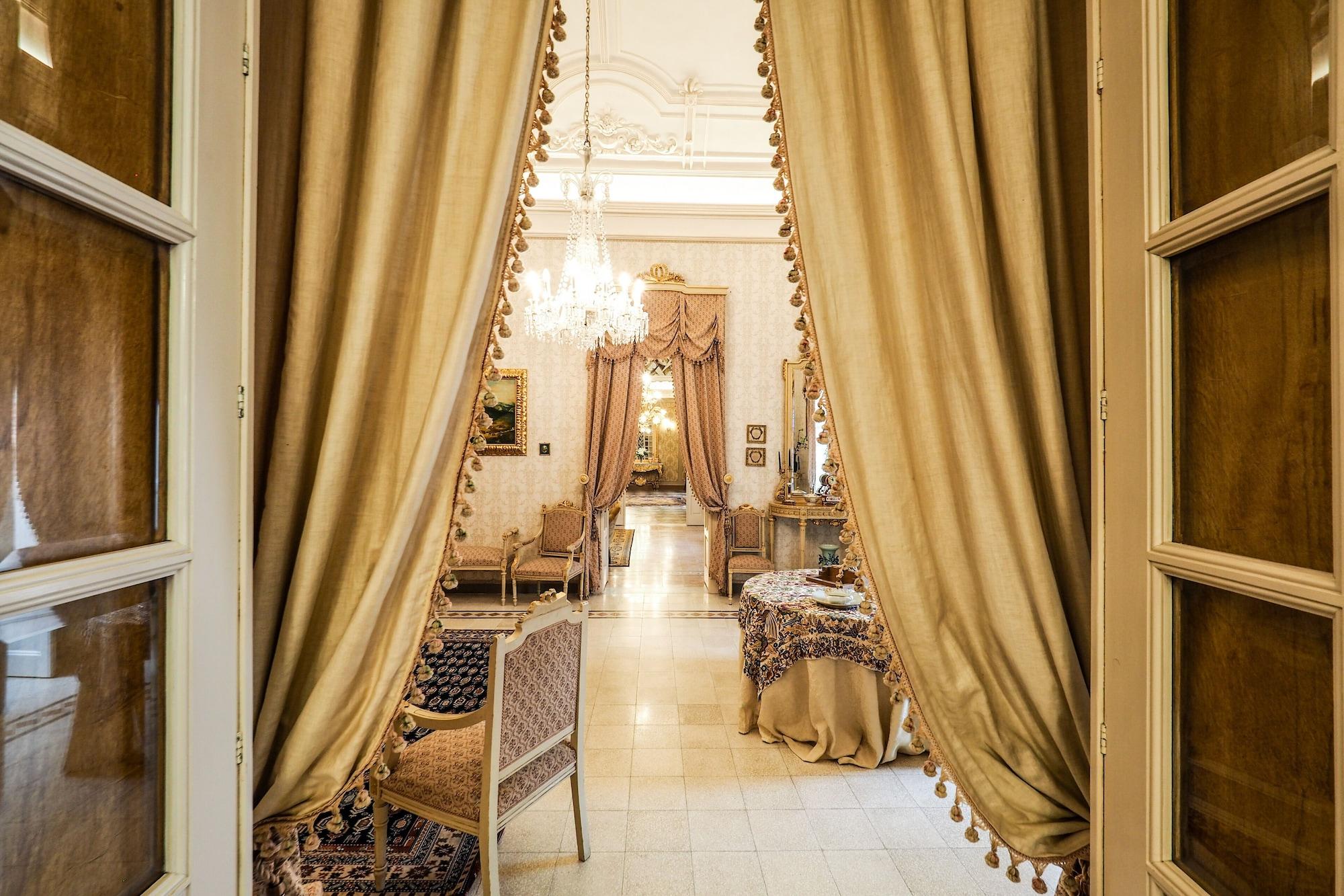 Sala de Reuniones Palazzo Degli Antoci