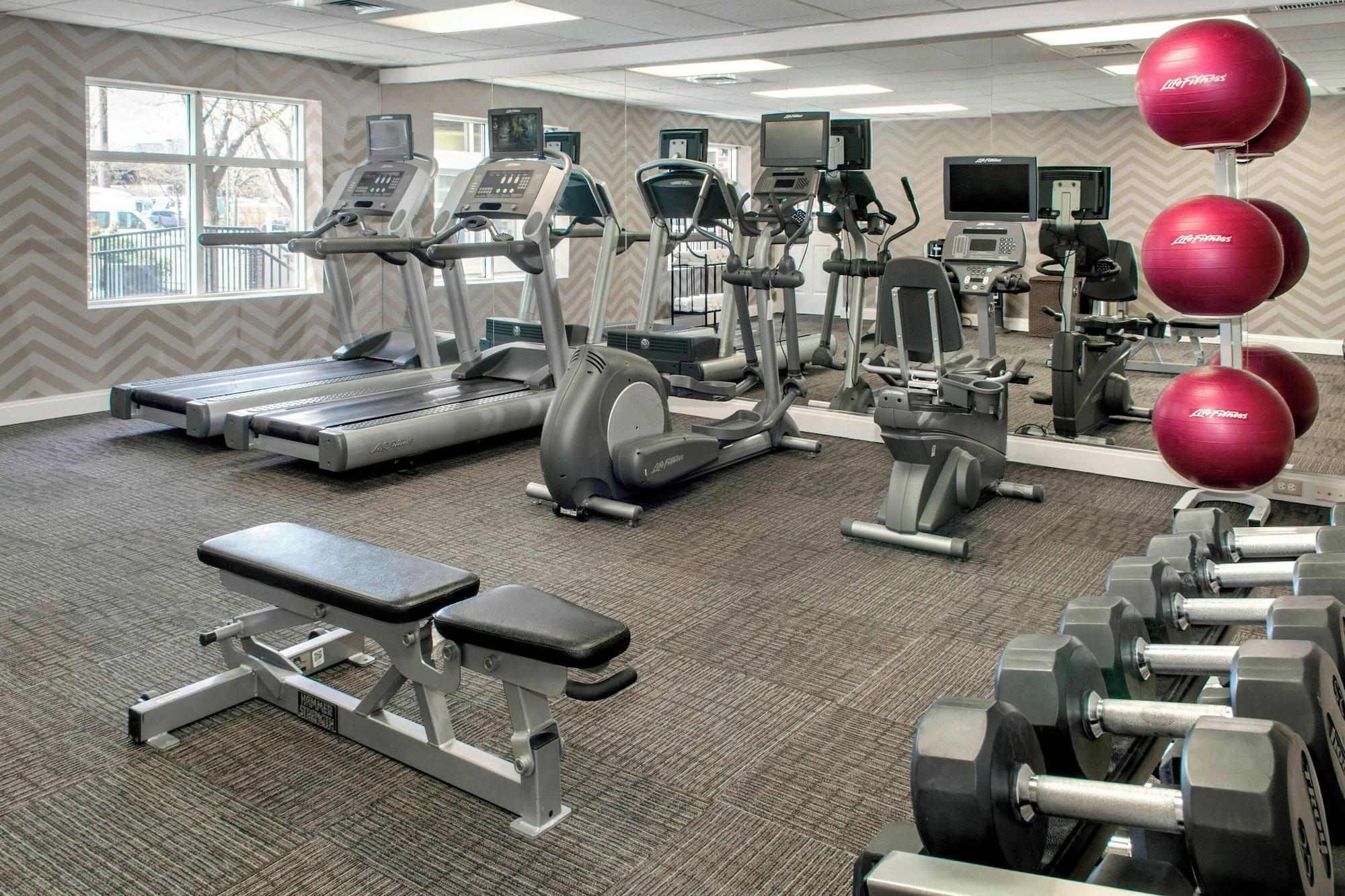 Gimnasio Residence Inn by Marriott Newark Elizabeth/Liberty International Airport