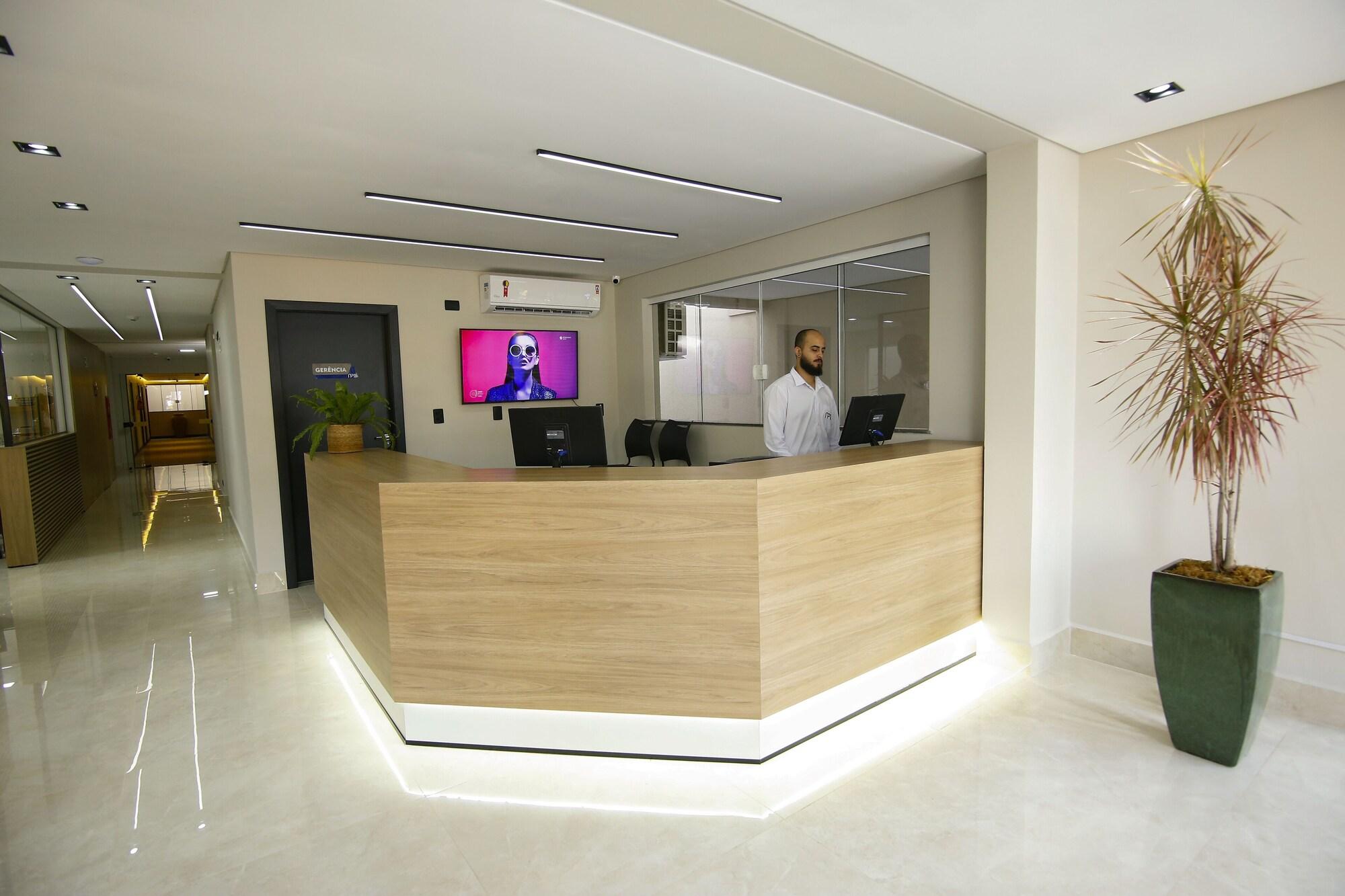 Vista Lobby NEO PARK HOTEL
