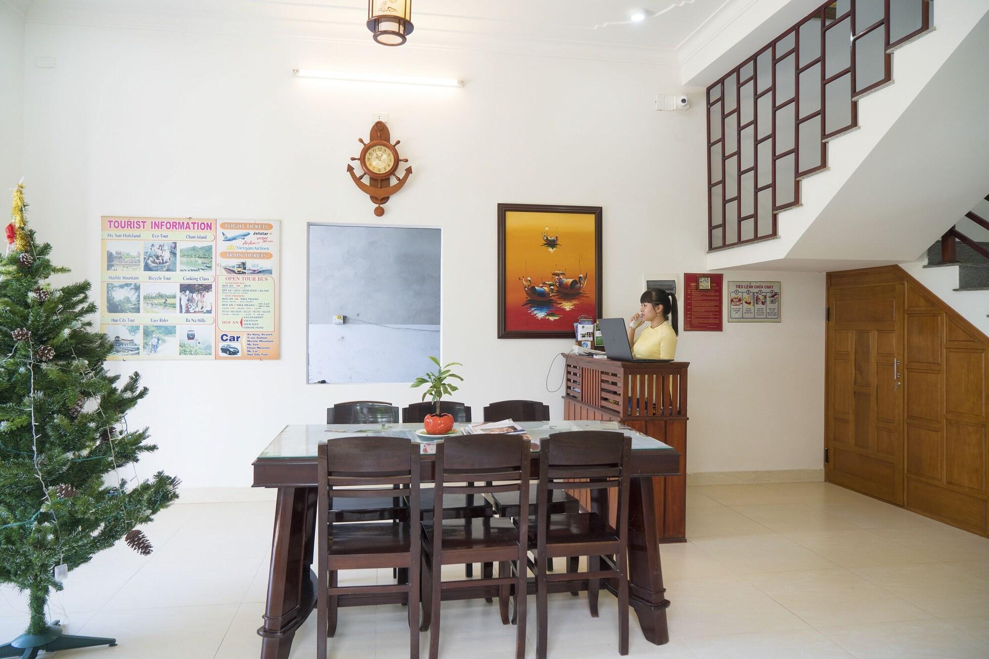 Vista Lobby Luna Villa Homestay