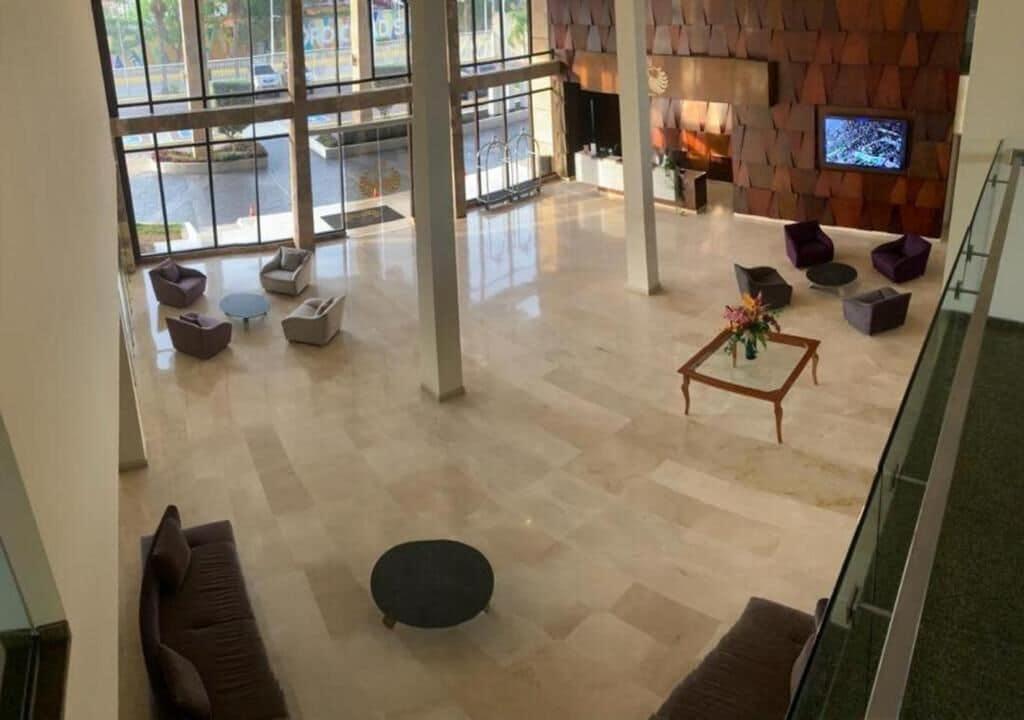 Vista Lobby Eurobuilding Hotel & Suites Coro