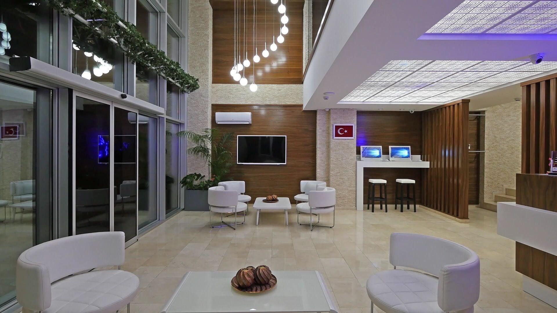 Vista Lobby End Glory Hotel