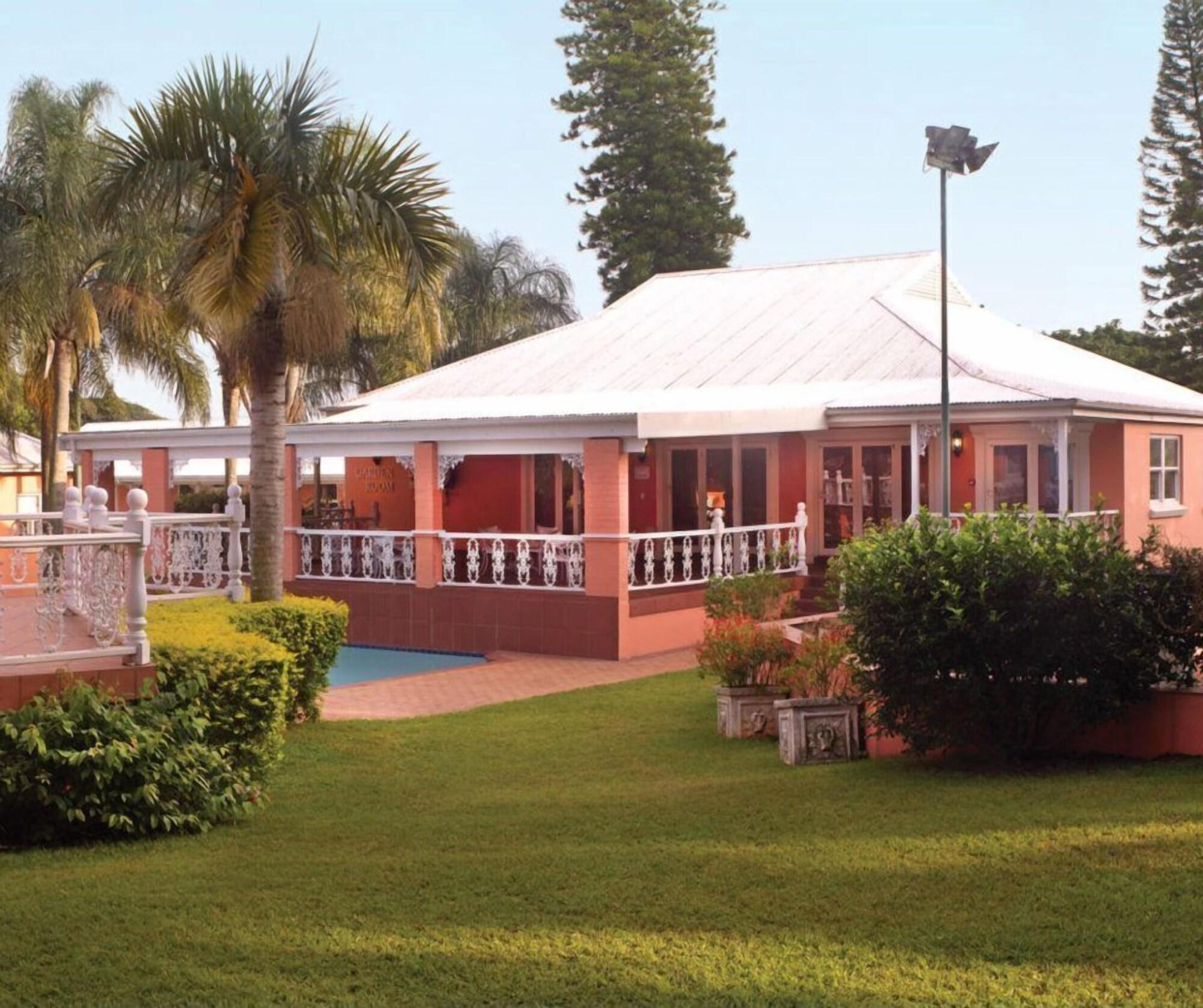 Vista Exterior Sica's Guest House