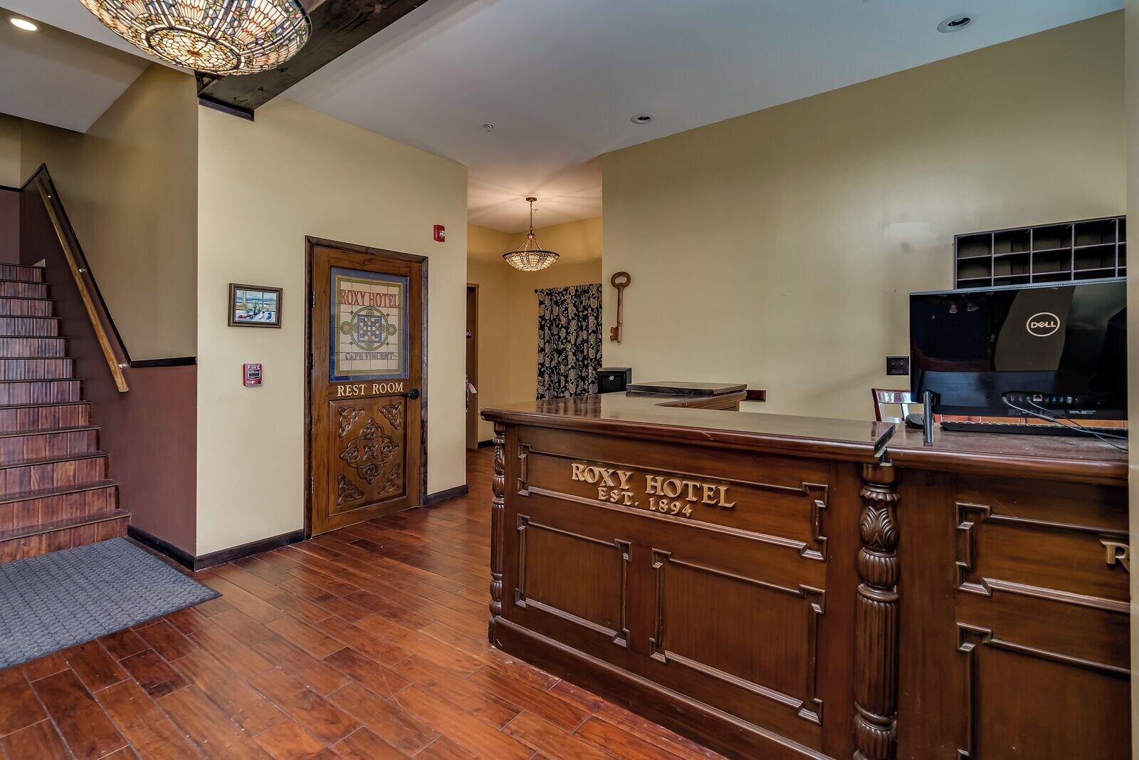 Vista Lobby The Roxy Cape Vincent