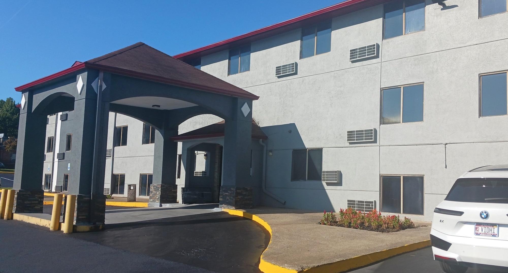 Varios Red Roof Inn Huntsville, AL