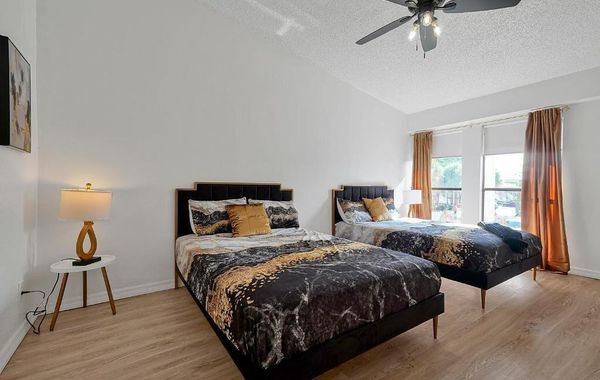 Sunny Stays - Hoteles cerca de Cerca del Aeropuerto en Orlando