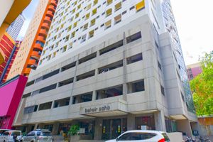 Alojamiento - OYO 769 Poblacion Suites Polaris