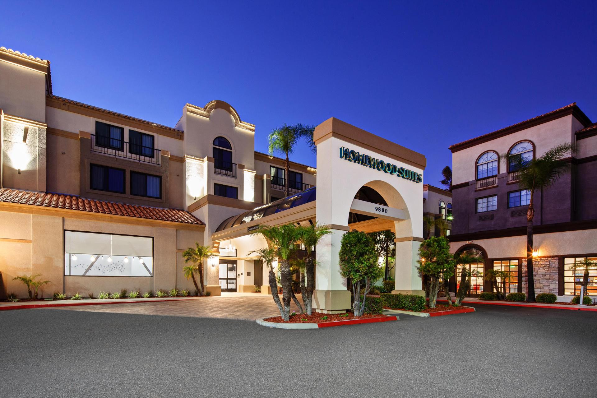 Vista Exterior Homewood Suites by Hilton San Diego Central