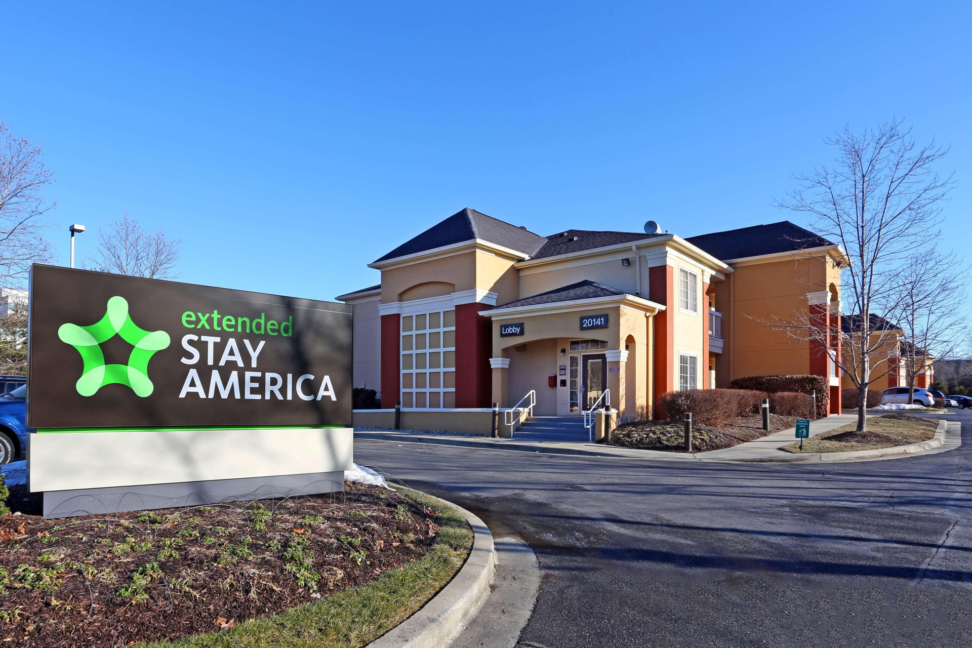 Vista Exterior Extended Stay America Suites Washington DC Germantown Town C