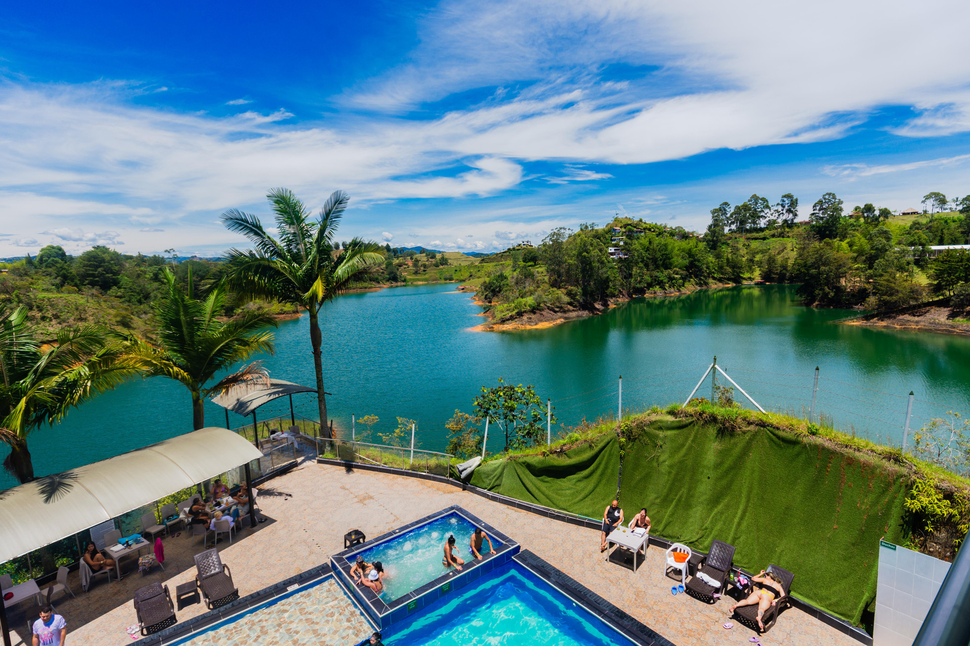 Vista Exterior Hotel Verony Guatape