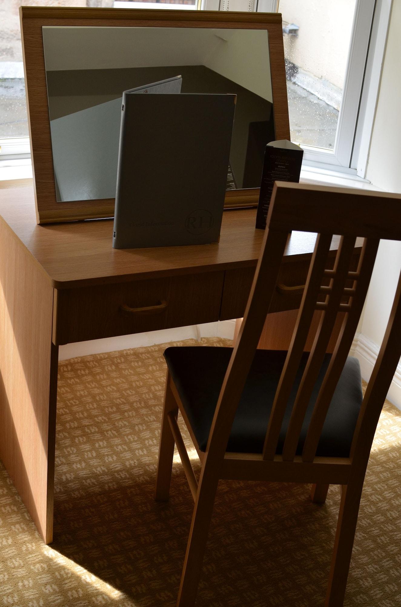 Set de Habitación The Royal Hotel