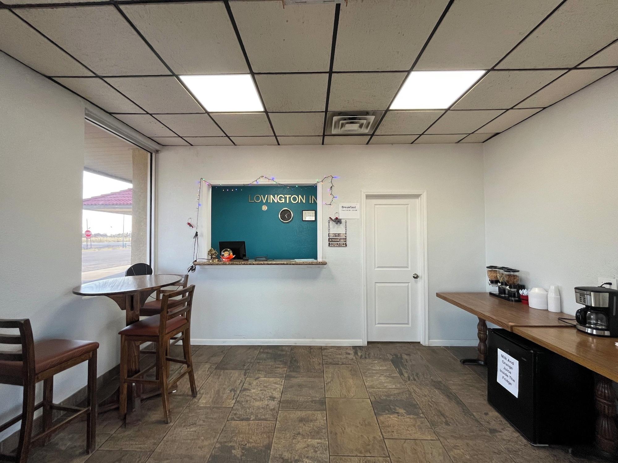 Varios Lovington Inn