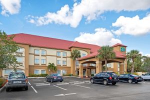 Alojamiento - La Quinta Inn & Suites Fort Myers Airport