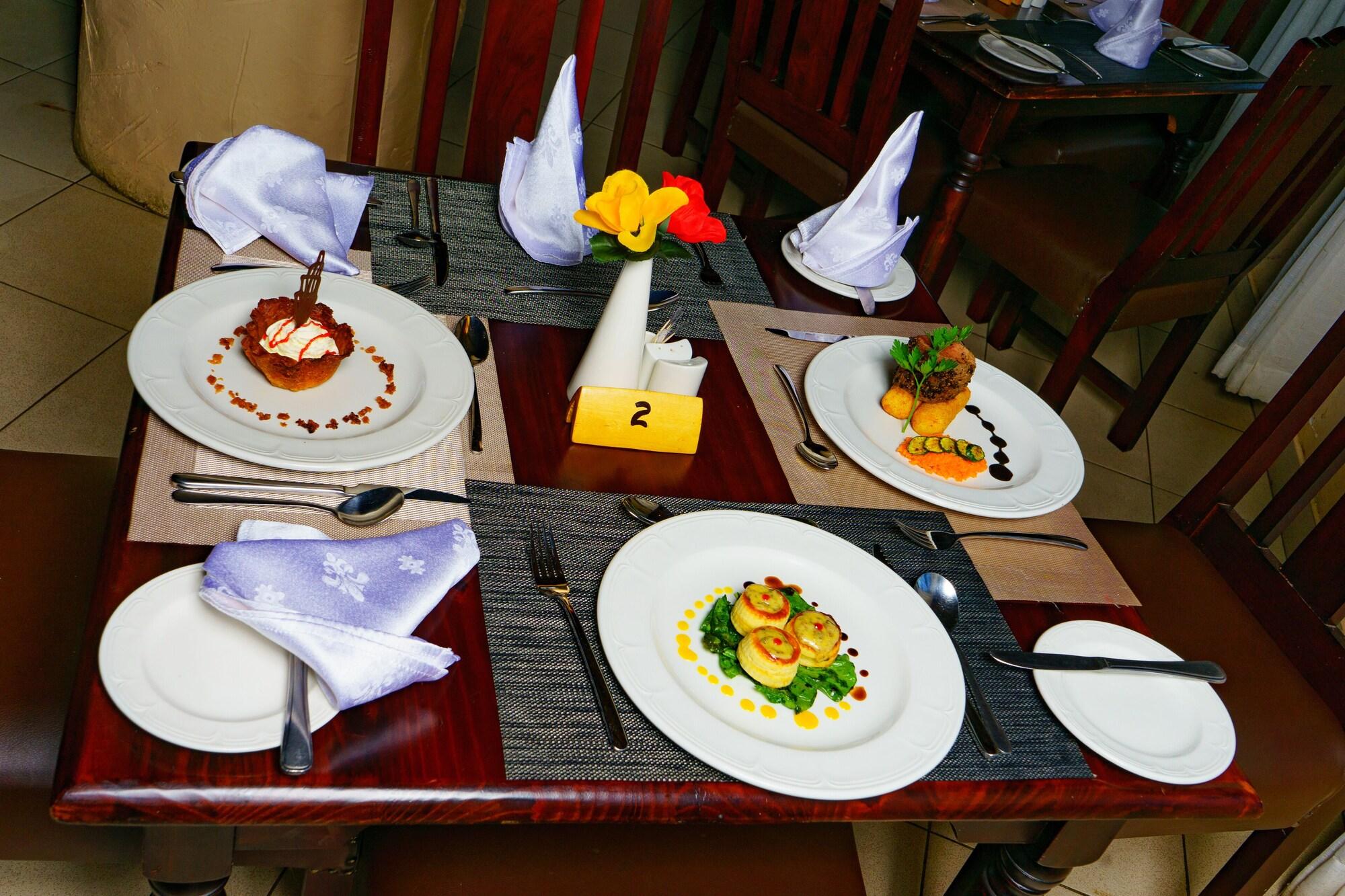 Restaurant Great Zimbabwe Hotel