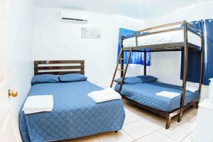 Alquiler Vacacional - 3 bedroom villa in fabulous Acajutla - Free social club pass