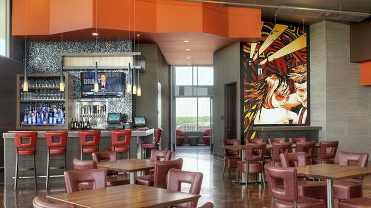 Bar/Salón The Broadway Columbia - a DoubleTree by Hilton