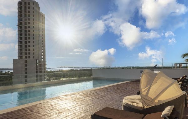 Suites Malecon Cancun - Hoteles cerca de Playa Tortugas en Cancún