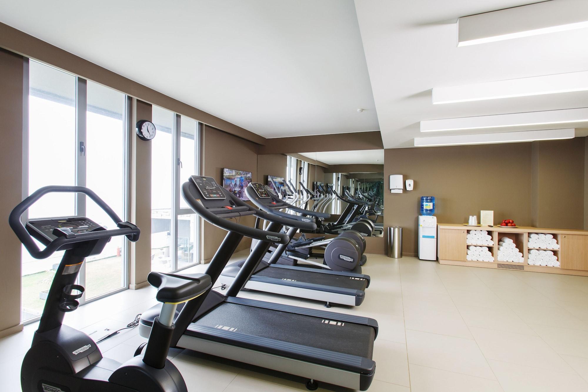 Gimnasio Noom Hotel Conakry