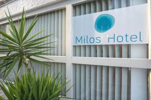 Alojamiento - Milos Hotel