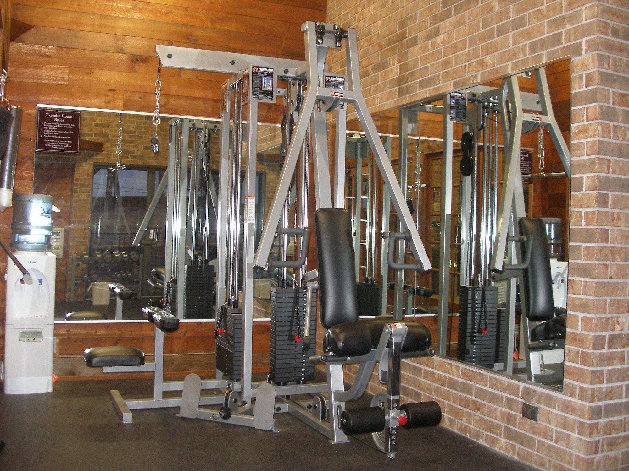 Instalaciones Recreativas Suburban Studios Kansas City Airport North