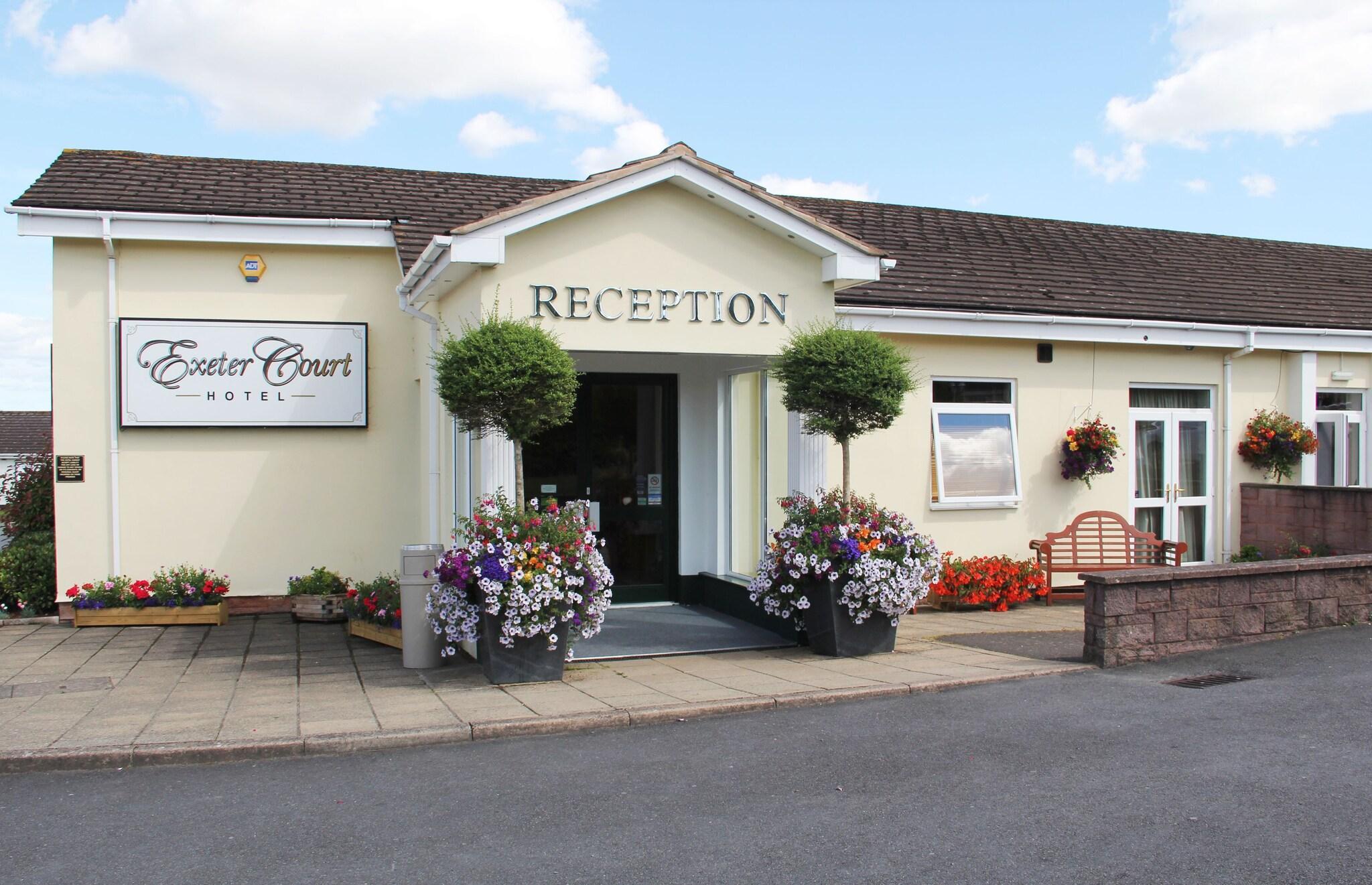 Vista Exterior Exeter Court Hotel