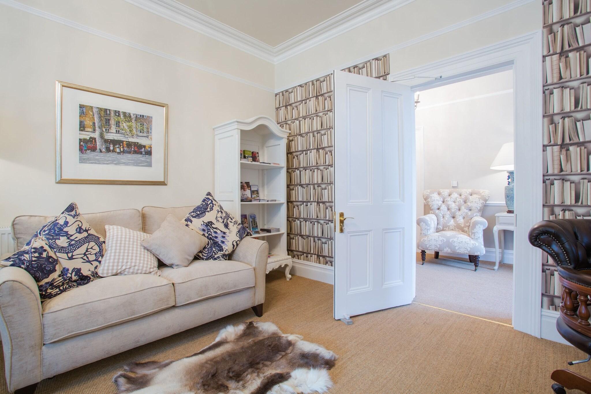 Vista Lobby Grays Boutique B&B