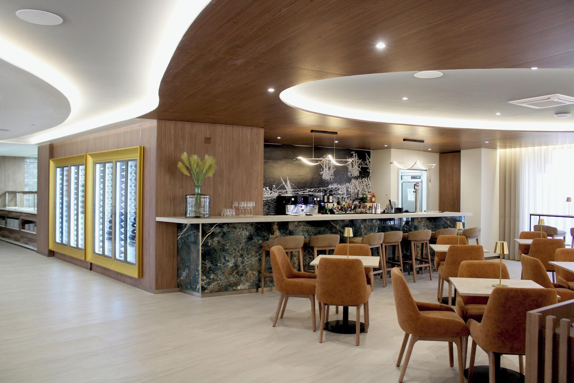 Bar/Salón AP Sines