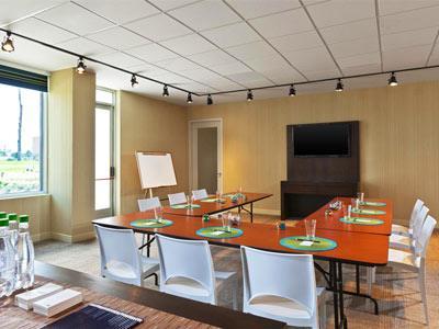 Hotel Aloft Bogot? Airport