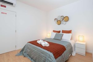 Alquiler Vacacional - Cozy Bright Studio w/ Netflix | Gaia