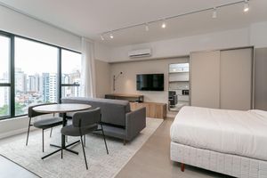 Alquiler Vacacional - Studios Tower by Viva - Prédio com piscina no rooftop no centro de Floripa