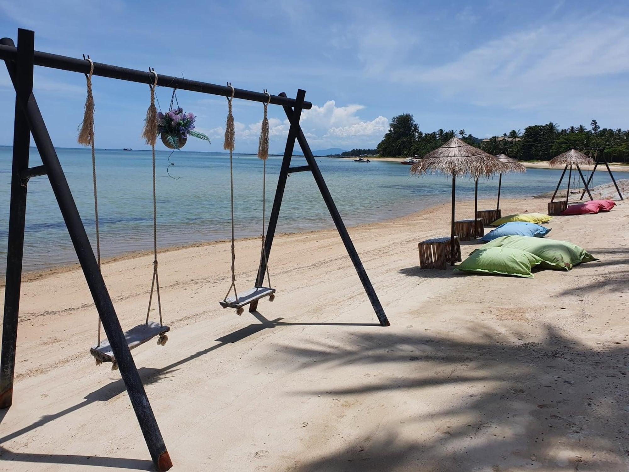 Playa Chill Inn Beach Cafe & Hostel