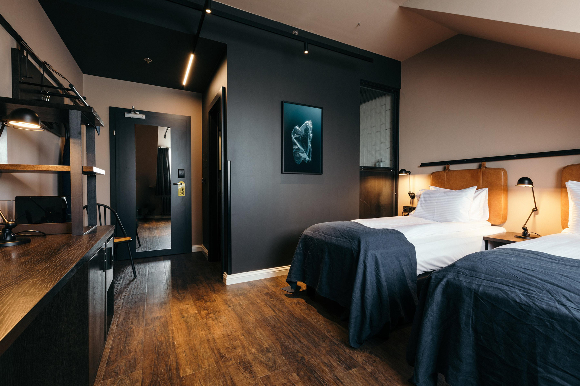 Vista Exterior Exeter Hotel