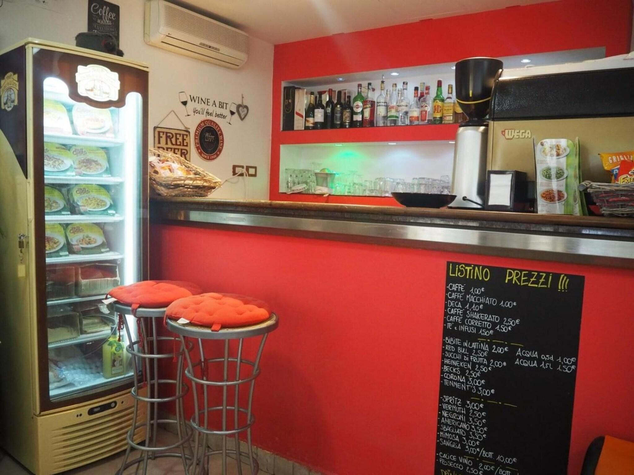 Bar/Salón Hotel Frida