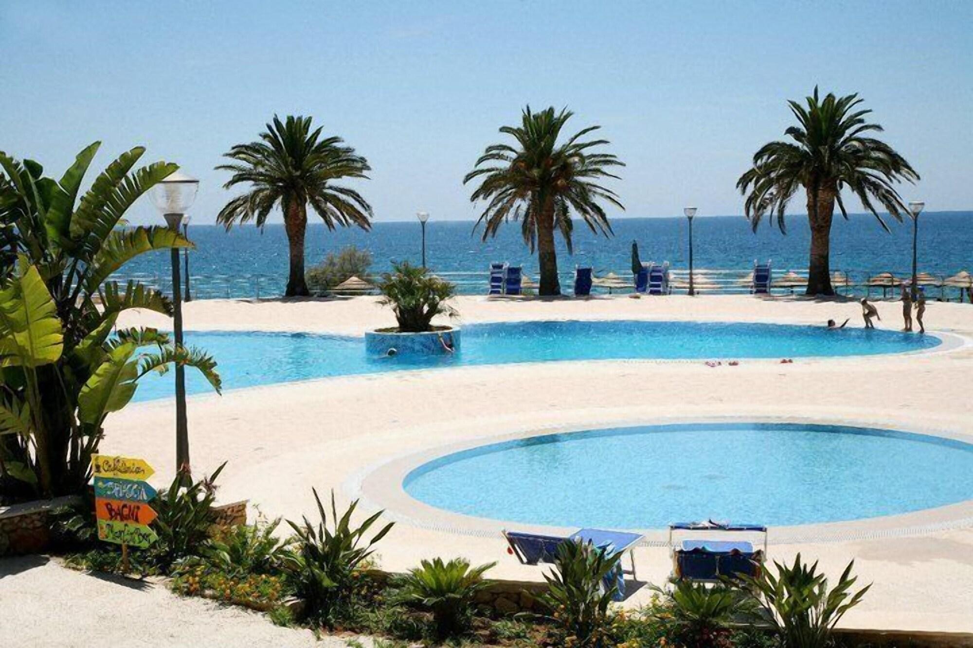 Vista Piscina Mon Reve