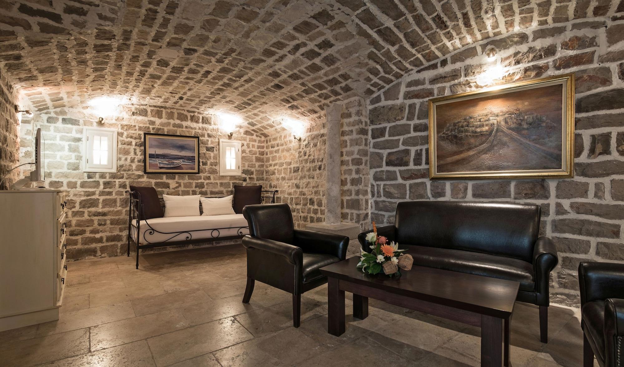 Set de Habitación Hotel Azimut