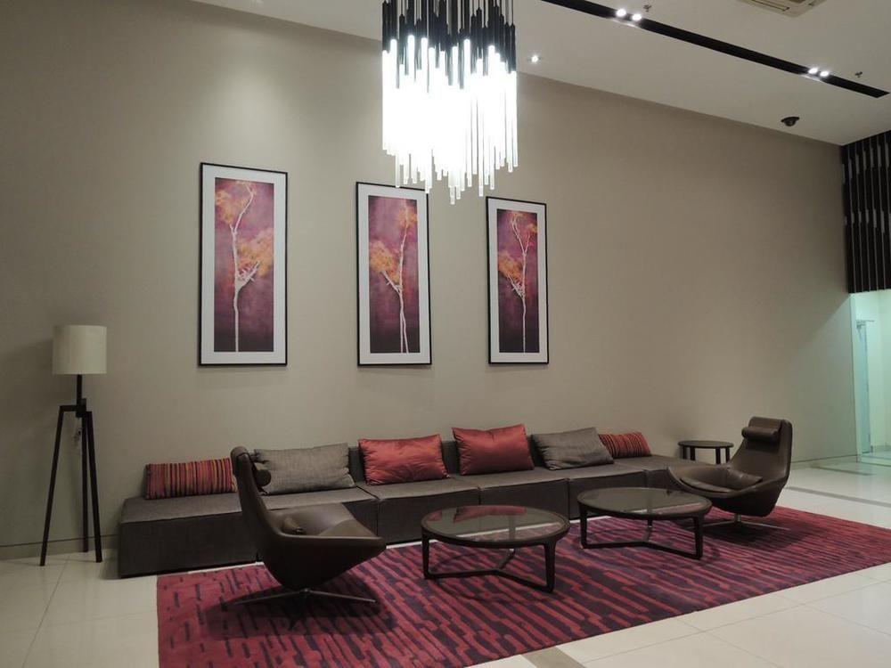 Vista Lobby Elegant Living At loft Imago KK