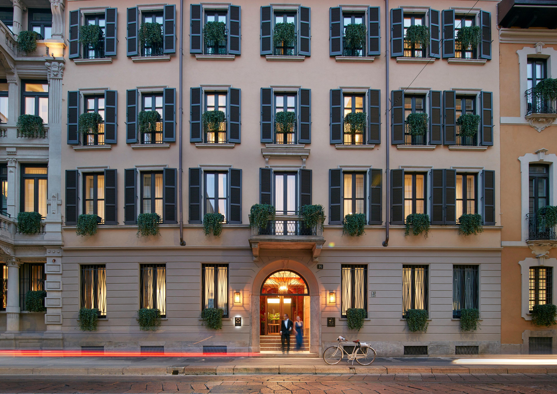 Vista Exterior Mandarin Oriental, Milan