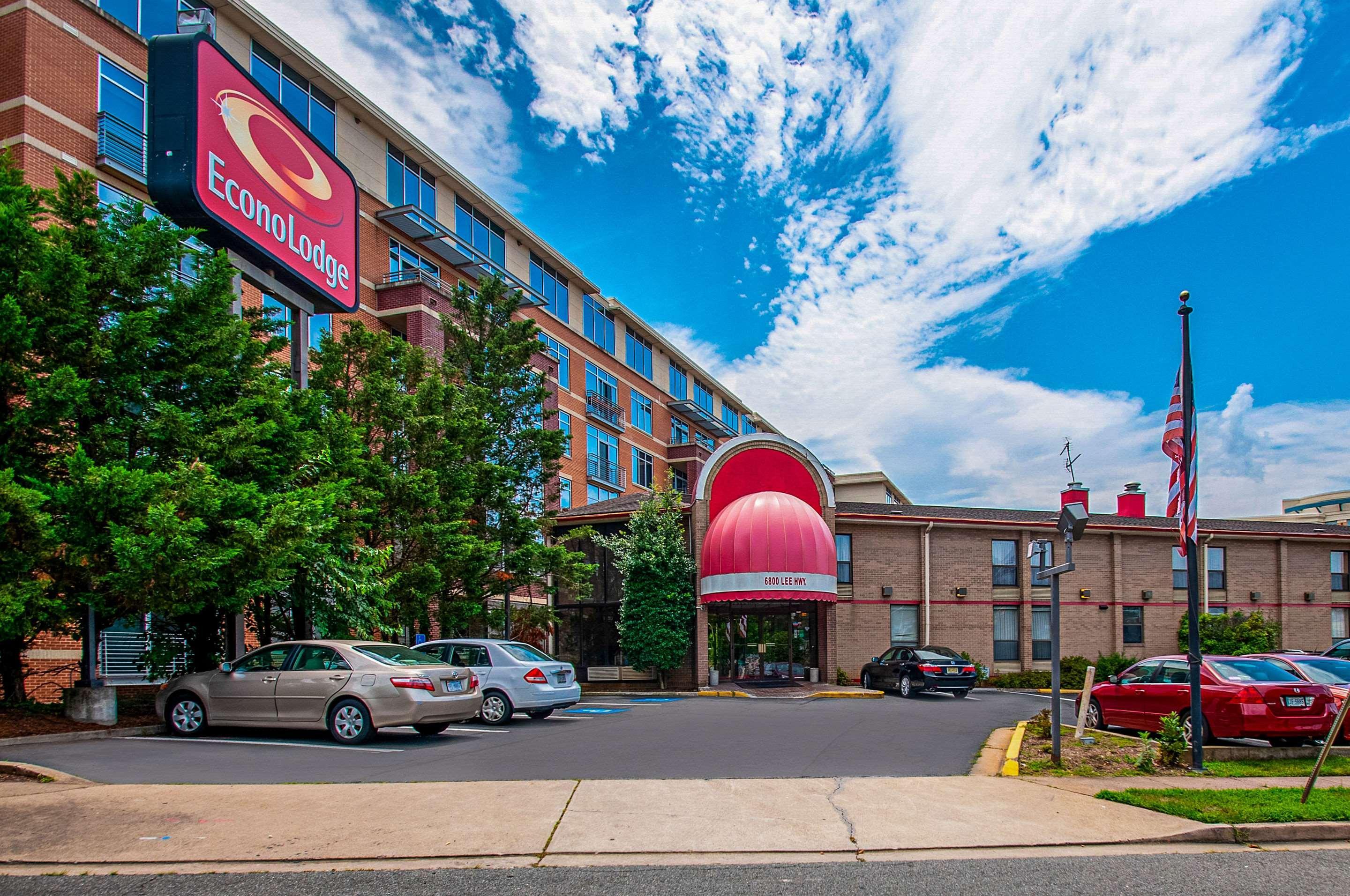 Vista Exterior Econo Lodge Metro